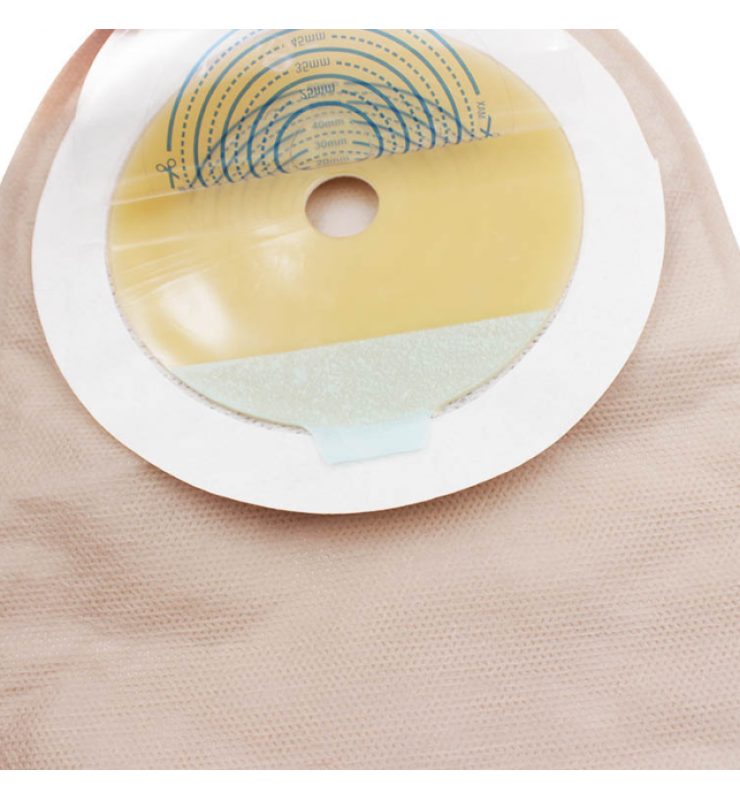 One-Piece Drainable Pouch With Clamp Closure