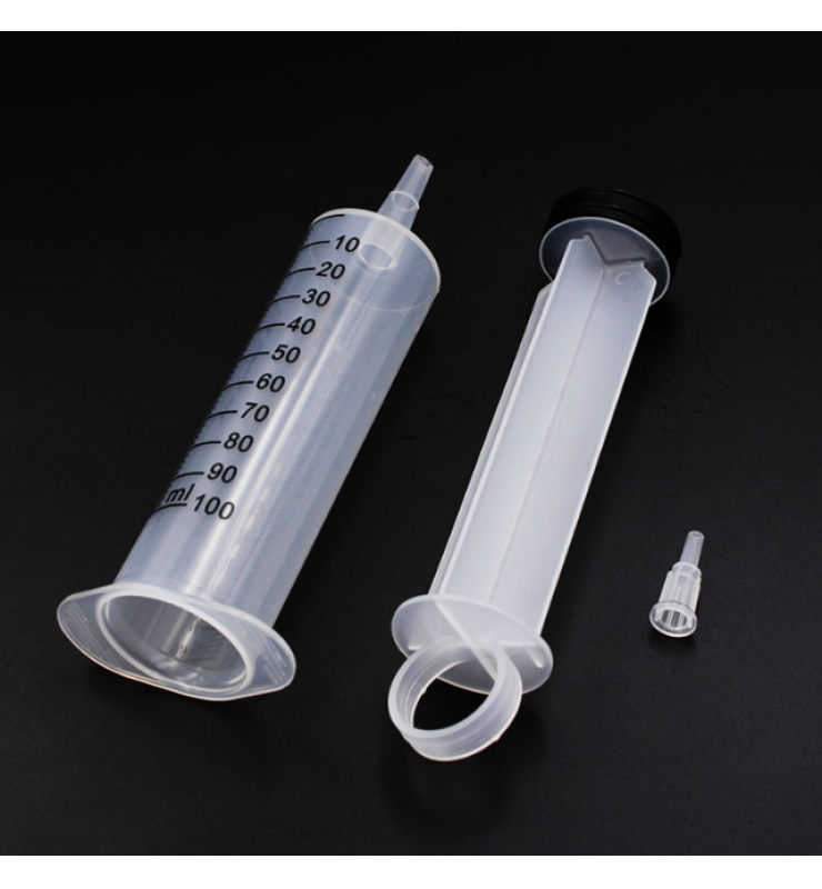 Irrigation Syringe